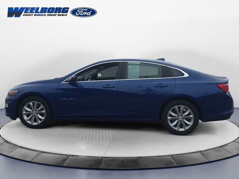 Used 2023 Chevrolet Malibu LT image 2