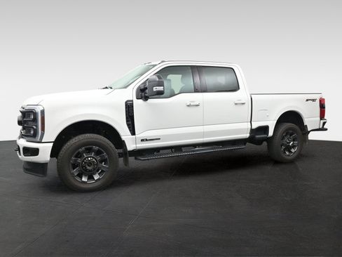 Used 2024 Ford F250 Lariat w/ Lariat Ultimate Package AWD/4WD image 4