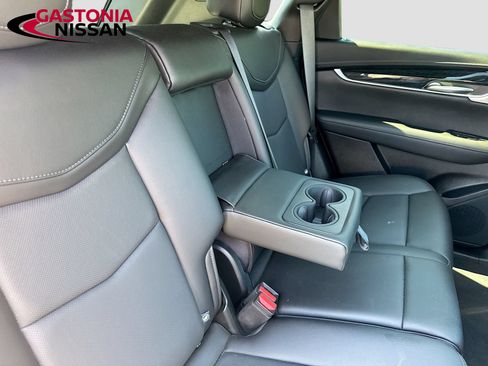 Used 2023 Cadillac XT5 Premium Luxury w/ Technology Package FWD image 32