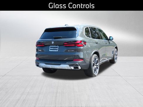 New 2026 BMW X5 xDrive40i w/ Executive Package image 9