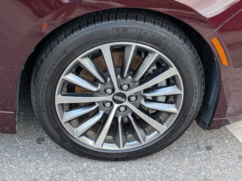 Used 2017 Lincoln MKZ Select image 19