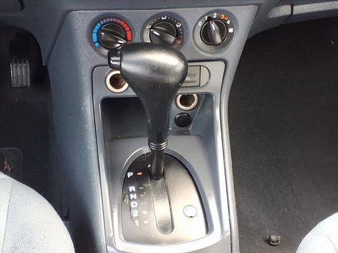 Used 2011 Ford Transit Connect XL image 8