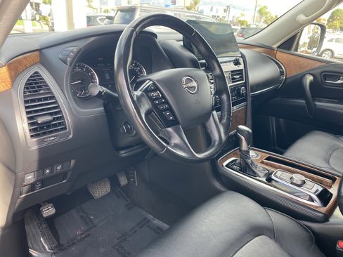Used 2023 Nissan Armada SL image 16