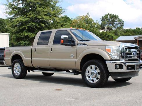 Used 2012 Ford F250 Lariat w/ Chrome Pkg AWD/4WD image 3