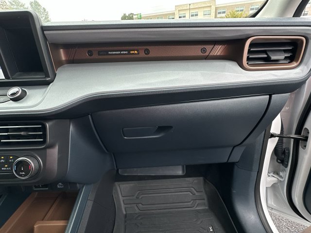 Used 2023 Ford Maverick Lariat w/ Equipment Group 500A Standard AWD/4WD image 27