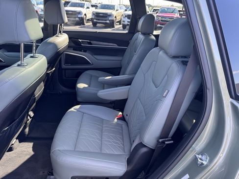 Used 2024 Kia Telluride SX Prestige X-Line image 32