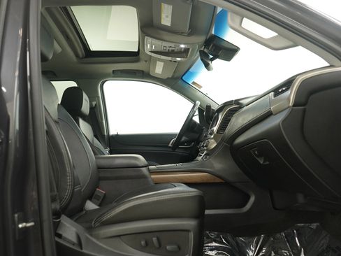 Used 2018 GMC Yukon XL Denali w/ Open Road Package image 11
