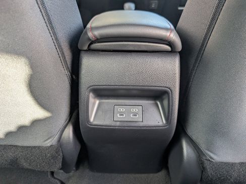 Used 2025 Toyota Corolla SE w/ SE Premium Package FWD image 7