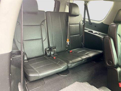 Used 2020 GMC Yukon XL SLT image 28