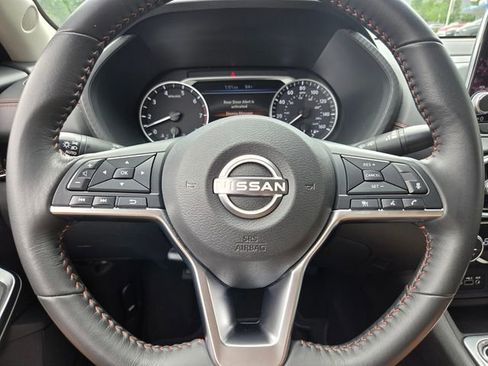 Used 2024 Nissan Sentra SR FWD image 30