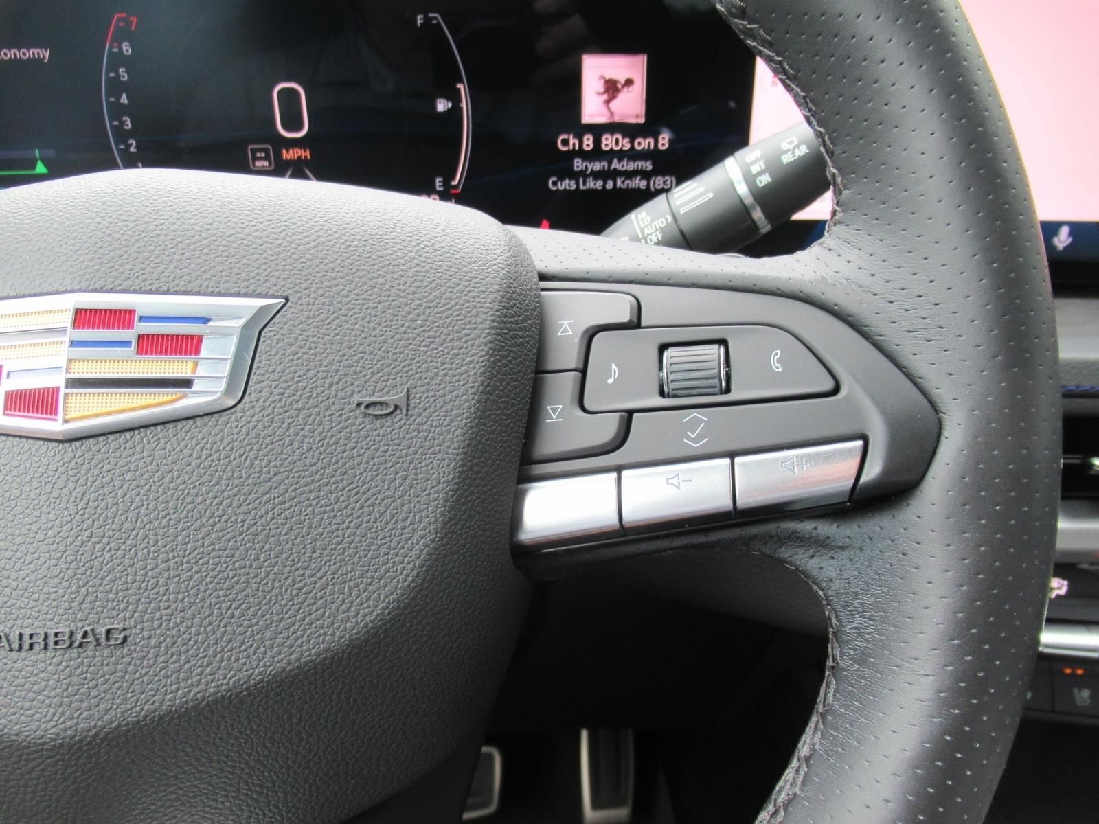 Certified 2025 Cadillac XT4 Sport AWD/4WD image 27