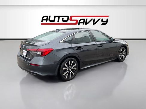 Used 2022 Honda Civic EX image 7