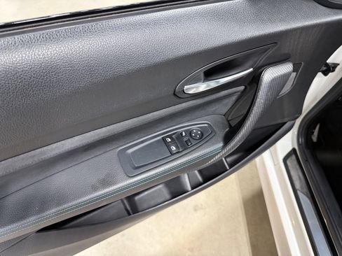 Used 2016 BMW M2 image 29