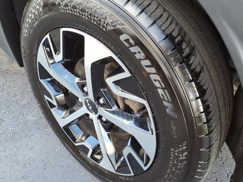 Used 2023 Kia Sportage EX image 30