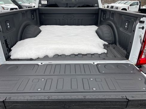 New 2026 Ford F250 Lariat w/ Black Appearance Package image 23