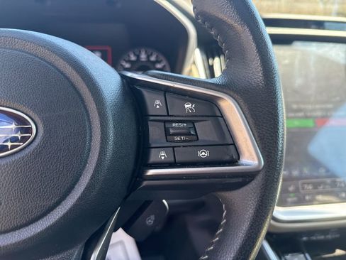 Used 2023 Subaru Outback Limited image 16