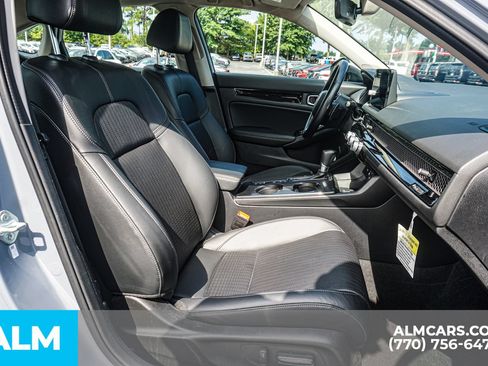 Used 2022 Honda Civic Touring image 23