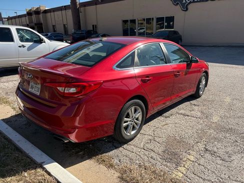 Used 2017 Hyundai Sonata SE image 10