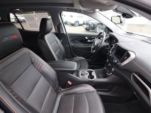 Used 2022 GMC Terrain AT4 w/ Tech Package AWD/4WD image 25