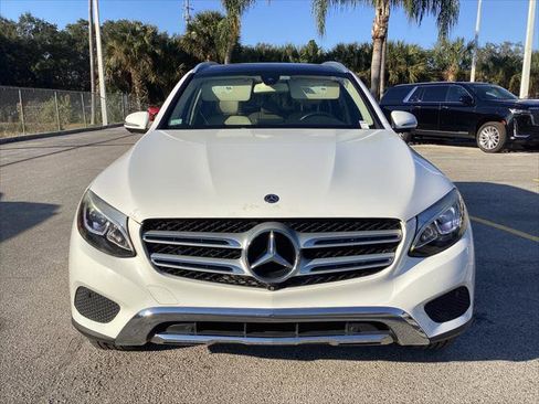 Used 2018 Mercedes-Benz GLC 300 image 3