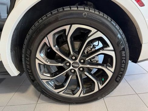 Used 2025 Lincoln Nautilus Reserve AWD/4WD image 45