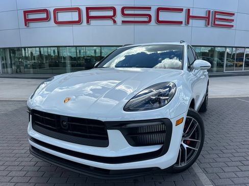 Used 2026 Porsche Macan S AWD/4WD image 1