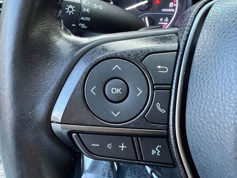 Used 2023 Toyota Camry SE image 16