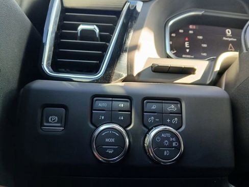 Certified 2024 GMC Sierra 3500 Denali Ultimate w/ LPO, GMC Protection Package image 31