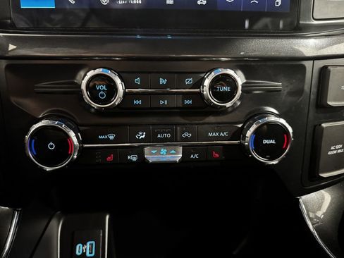 Used 2022 Ford F150 XLT w/ Equipment Group 302A High AWD/4WD image 33