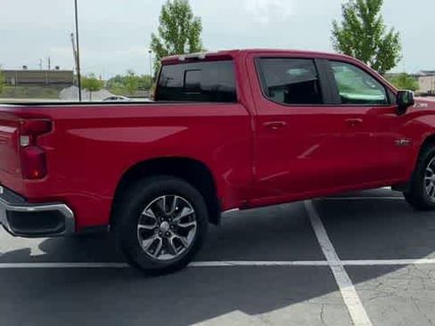 Used 2021 Chevrolet Silverado 1500 LT w/ Texas Edition Plus AWD/4WD image 8