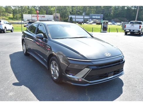 New 2025 Hyundai Sonata SE image 6