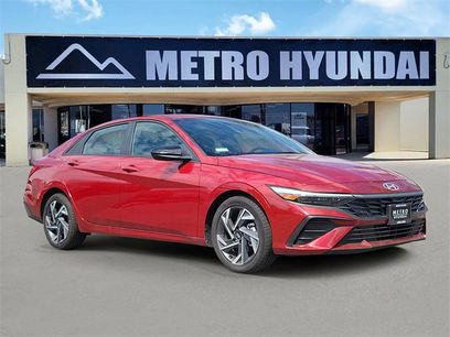 Certified 2025 Hyundai Elantra Sport