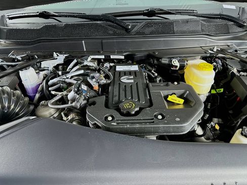 New 2026 RAM 3500 Tradesman AWD/4WD image 18