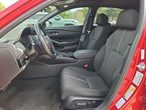 Used 2024 Honda Accord Sport image 14