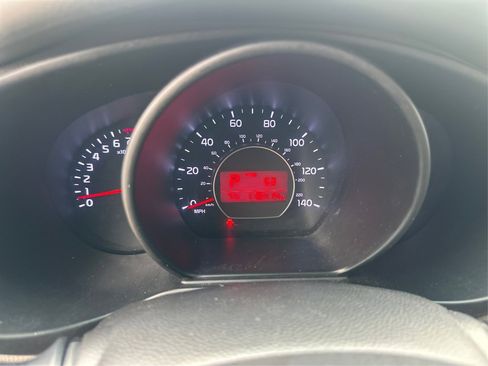Used 2019 Kia Soul w/ Convenience Package FWD image 26