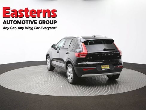 Used 2022 Volvo XC40 T5 Momentum AWD/4WD image 65
