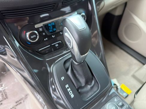 Used 2014 Ford Escape Titanium FWD image 21