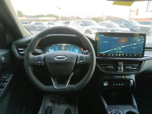 New 2026 Ford Escape ST-Line Elite w/ Equipment Group 501A AWD/4WD image 27