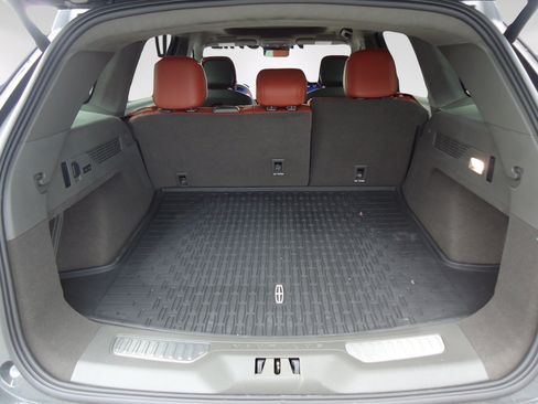 Used 2025 Lincoln Nautilus Black Label AWD/4WD image 33