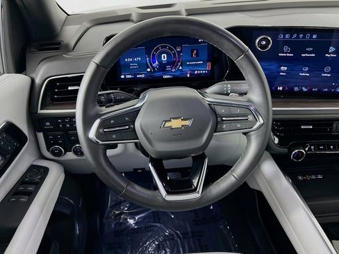 Used 2025 Chevrolet Tahoe Premier image 11