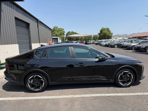Used 2025 Kia K4 EX FWD image 12