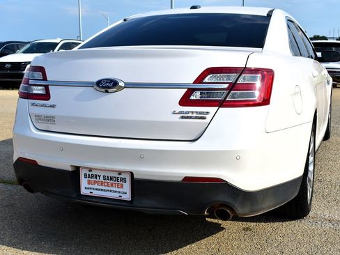Used 2017 Ford Taurus Limited FWD image 9