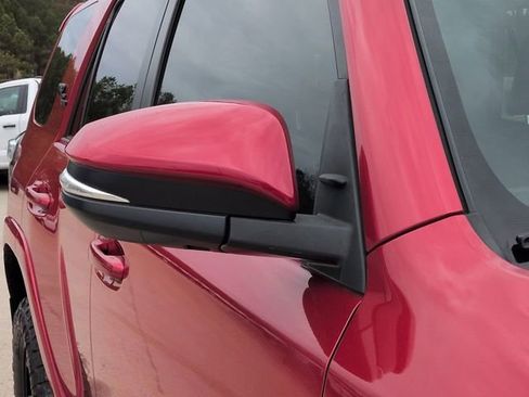 Used 2022 Toyota 4Runner TRD Off-Road Premium image 11