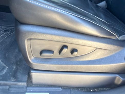 Used 2015 Chevrolet Suburban LT AWD/4WD image 13