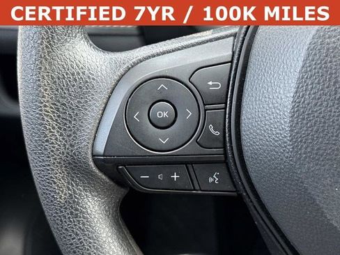 Used 2025 Toyota RAV4 XLE image 24