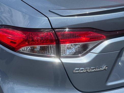 Used 2024 Toyota Corolla SE w/ SE Premium Package FWD image 34