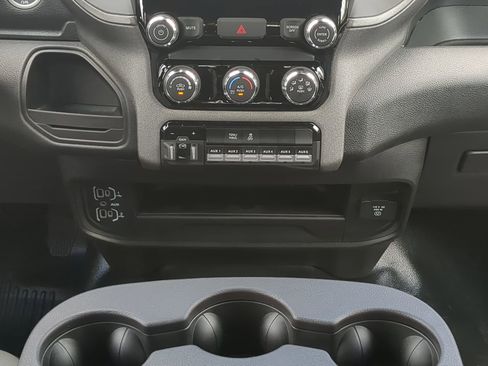 New 2025 RAM 2500 Tradesman w/ Chrome Appearance Group image 17