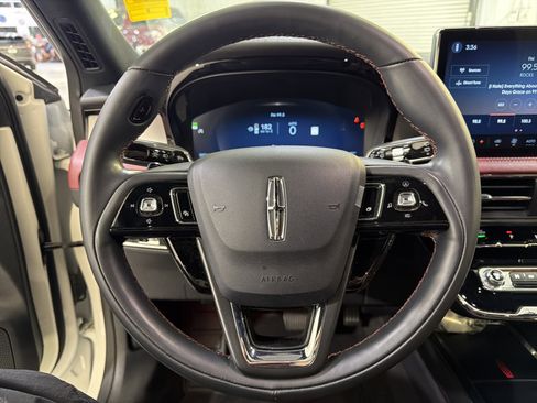 Used 2023 Lincoln Corsair Reserve w/ Jet Appearance Package FWD image 14