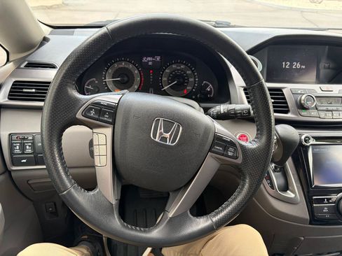 Used 2014 Honda Odyssey EX-L image 14