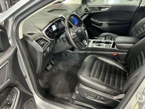 Used 2021 Ford Edge SEL image 3